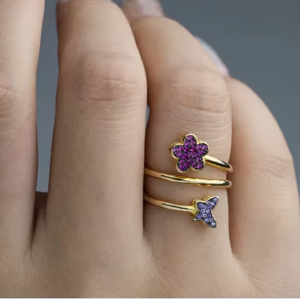 Rosy Ring